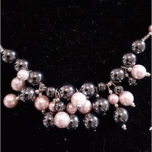 19" HEMATITE &PEARLIZED PINK RESIN ART